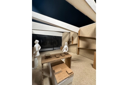 LINE_ALBUM_大一下總檢作品_240708_195.jpg
