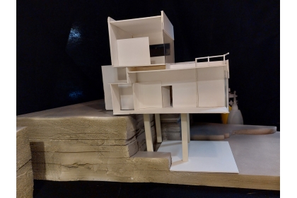 LINE_ALBUM_大一下總檢作品_240708_172.jpg